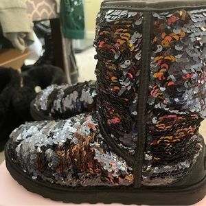 Sparkle sequin Uggs